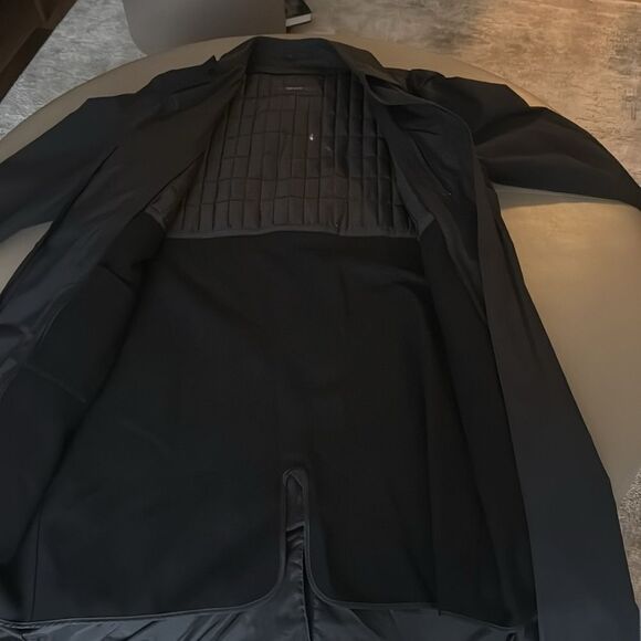 DKNY Mens Black Storm Coat with Zip Out Wool Lining & Many Pockets. Size 42R. - Picture 6 of 12